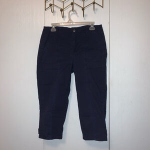 Navy blue Reitmans cotton blend capris size 10